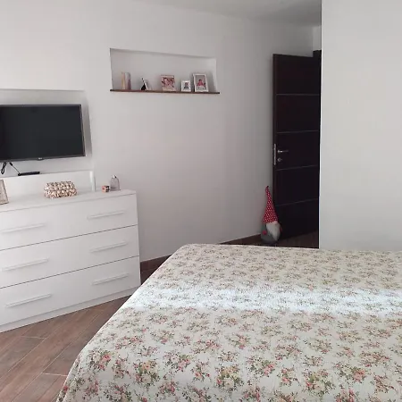 - Charvensod Apartamento *